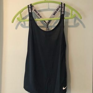 NWT Nike Women’s Elastika Dry Training Tank Top